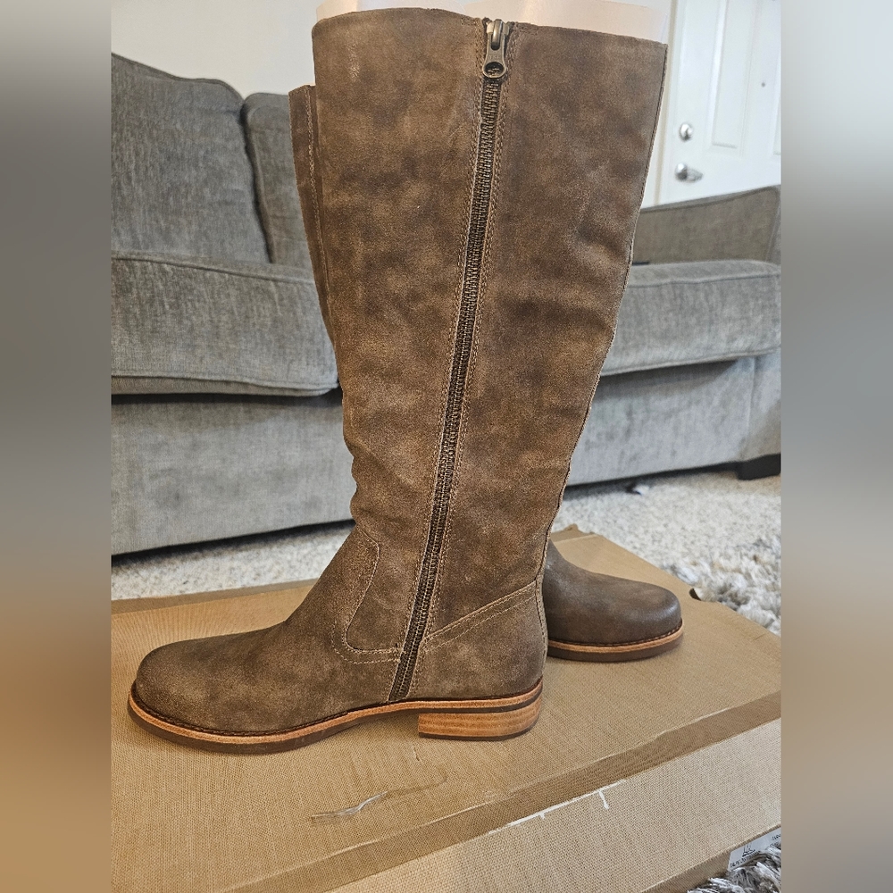 Kork-Ease Sydney Boots Taupe Distressed 7.5M